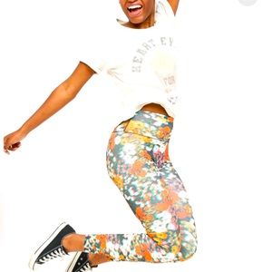 Aerie 3D Floral Leggings